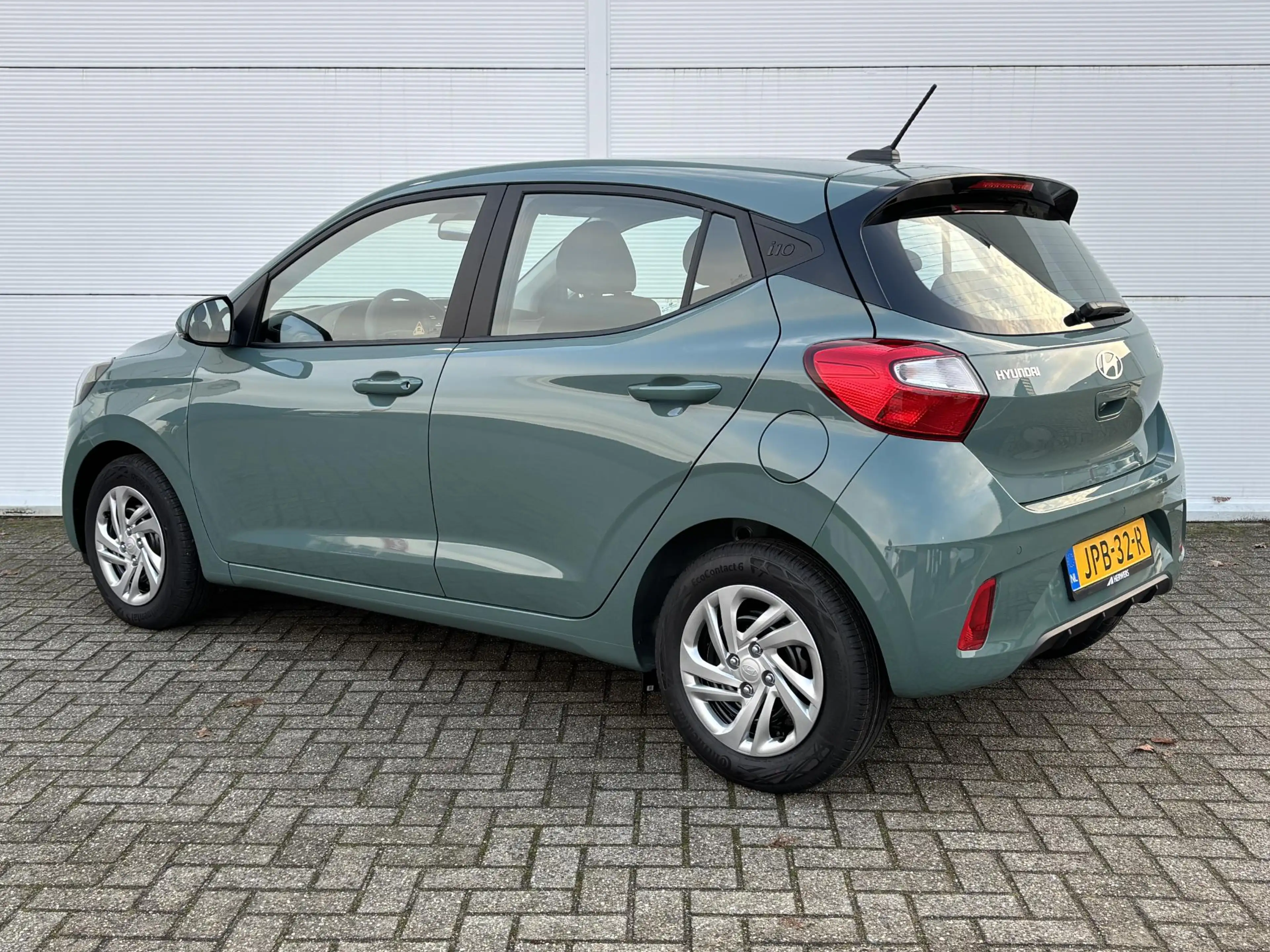Hyundai i10 1.0 Comfort Smart / Navigatie / Camera / Apple Car — photo 11