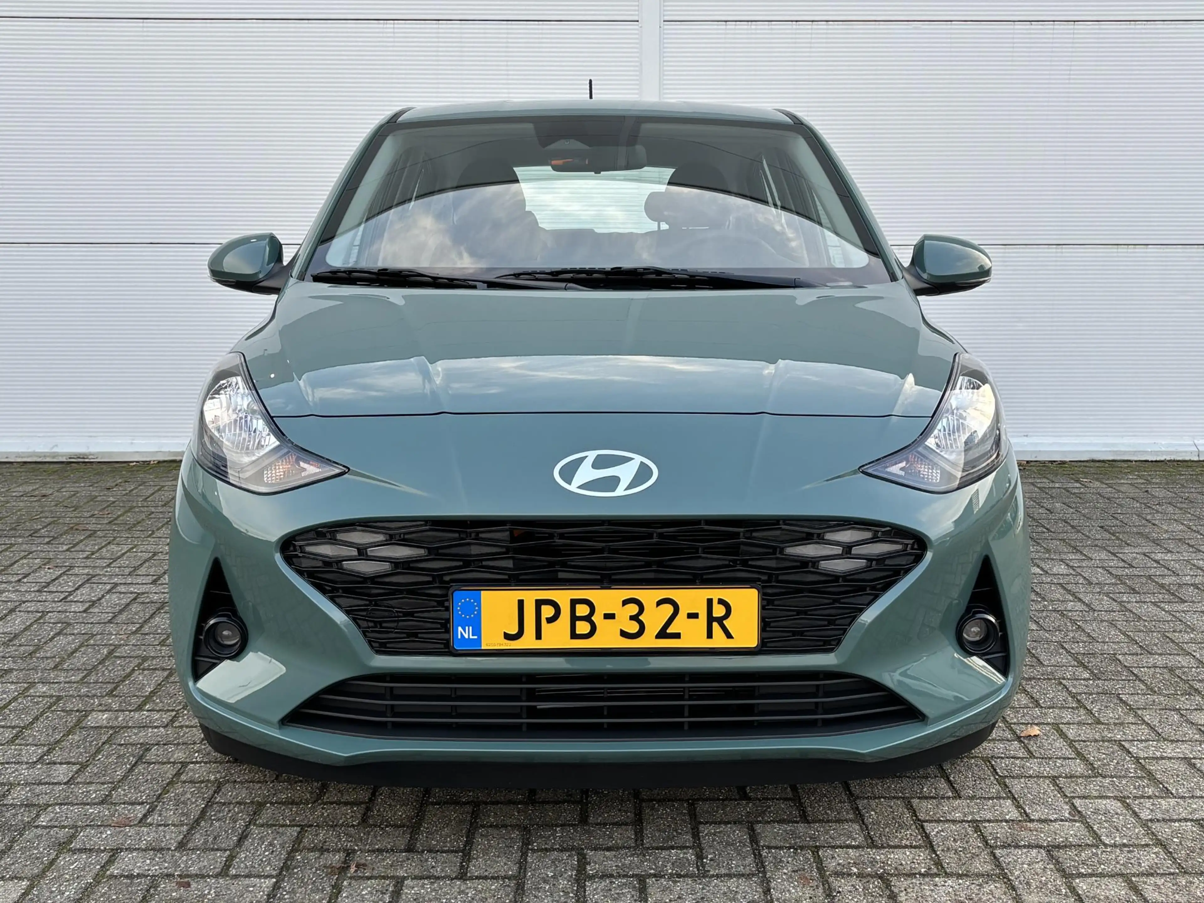 Hyundai i10 1.0 Comfort Smart / Navigatie / Camera / Apple Car — photo 36