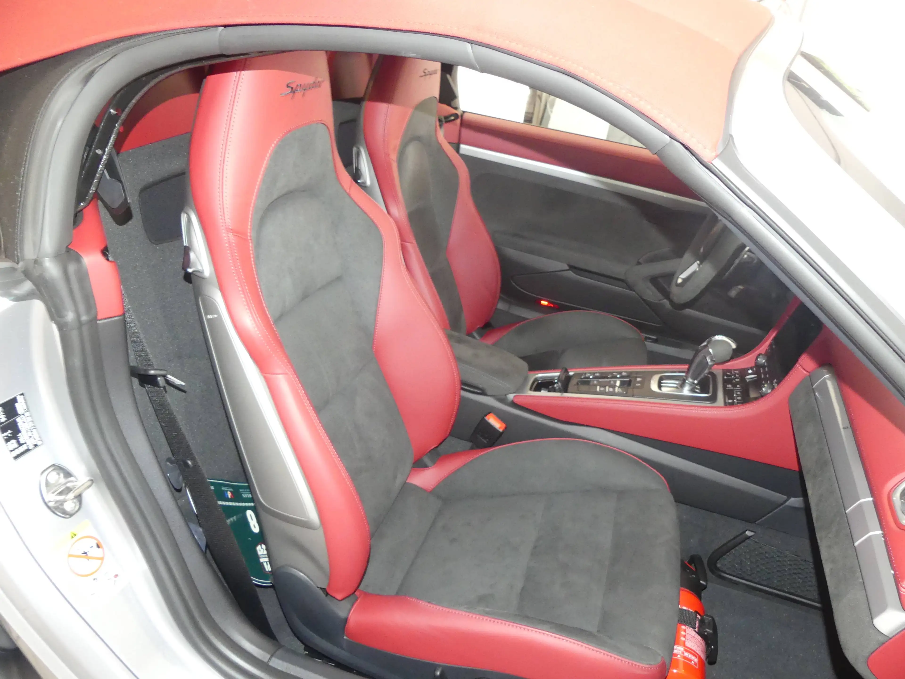 Porsche 718 Spyder 718 Boxster Spyder 4.0 Turbo PDK — photo 15