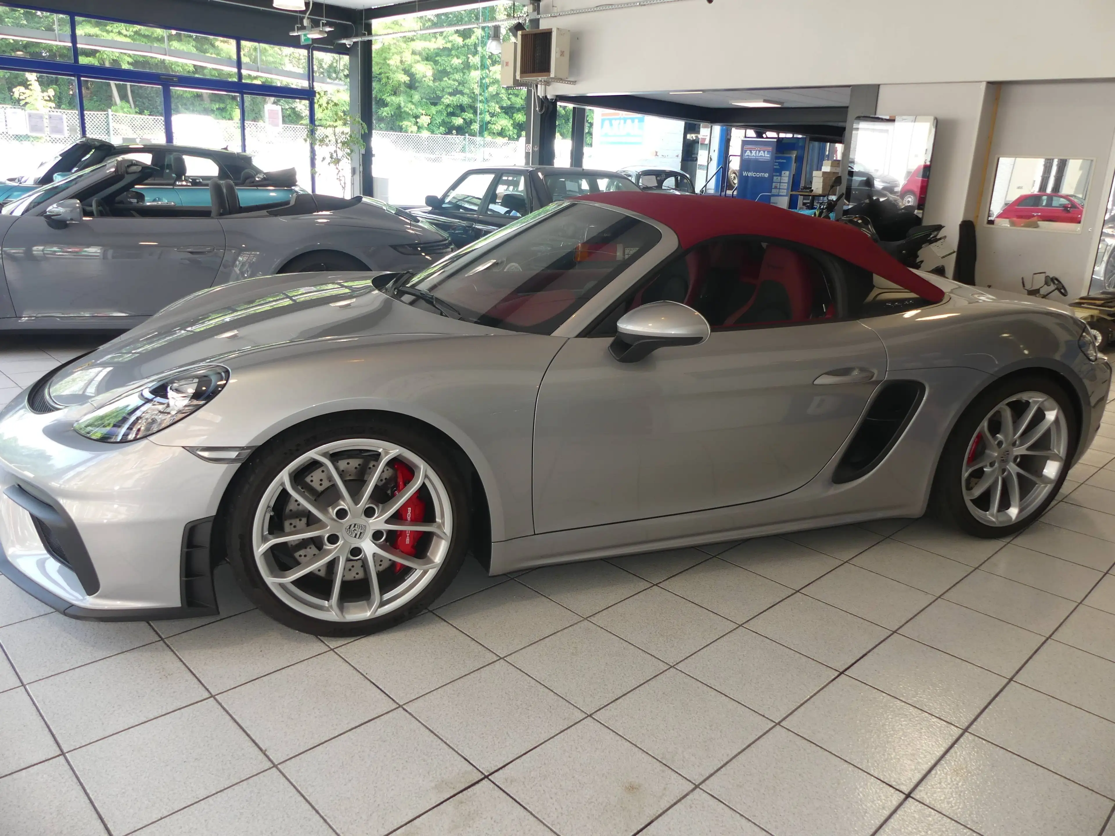 Porsche 718 Spyder 718 Boxster Spyder 4.0 Turbo PDK — photo 5
