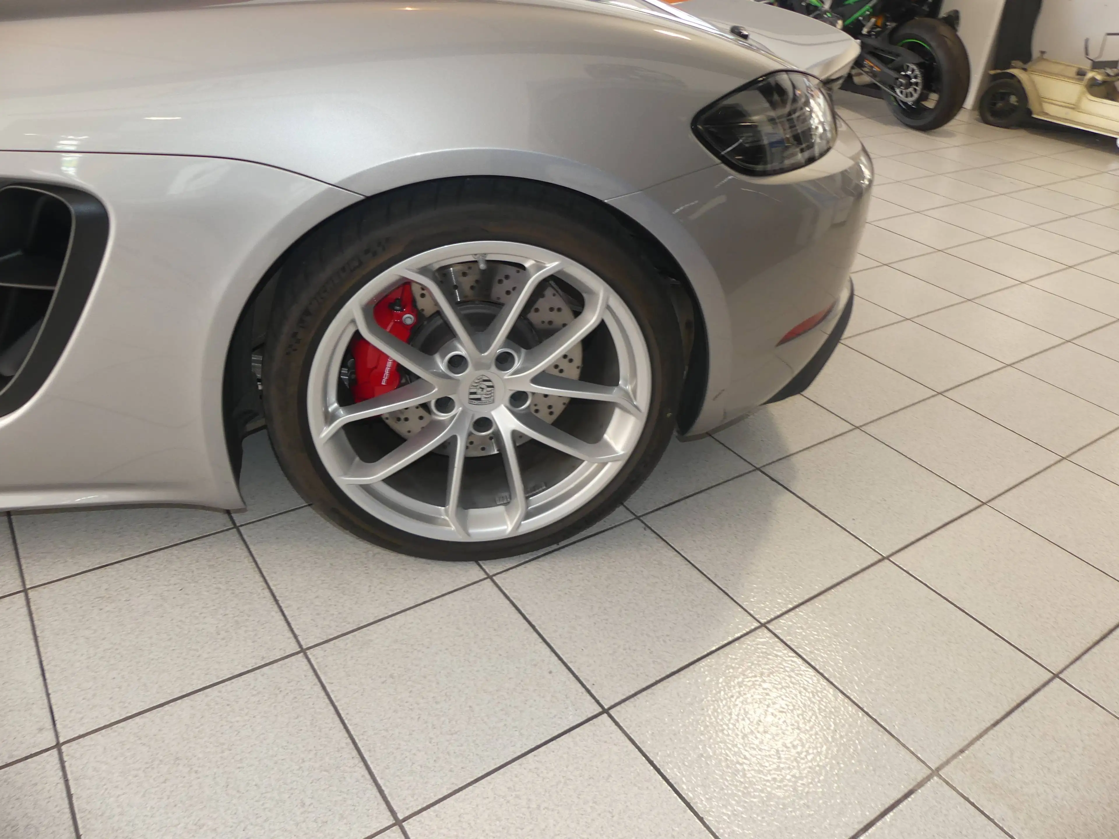 Porsche 718 Spyder 718 Boxster Spyder 4.0 Turbo PDK — photo 7
