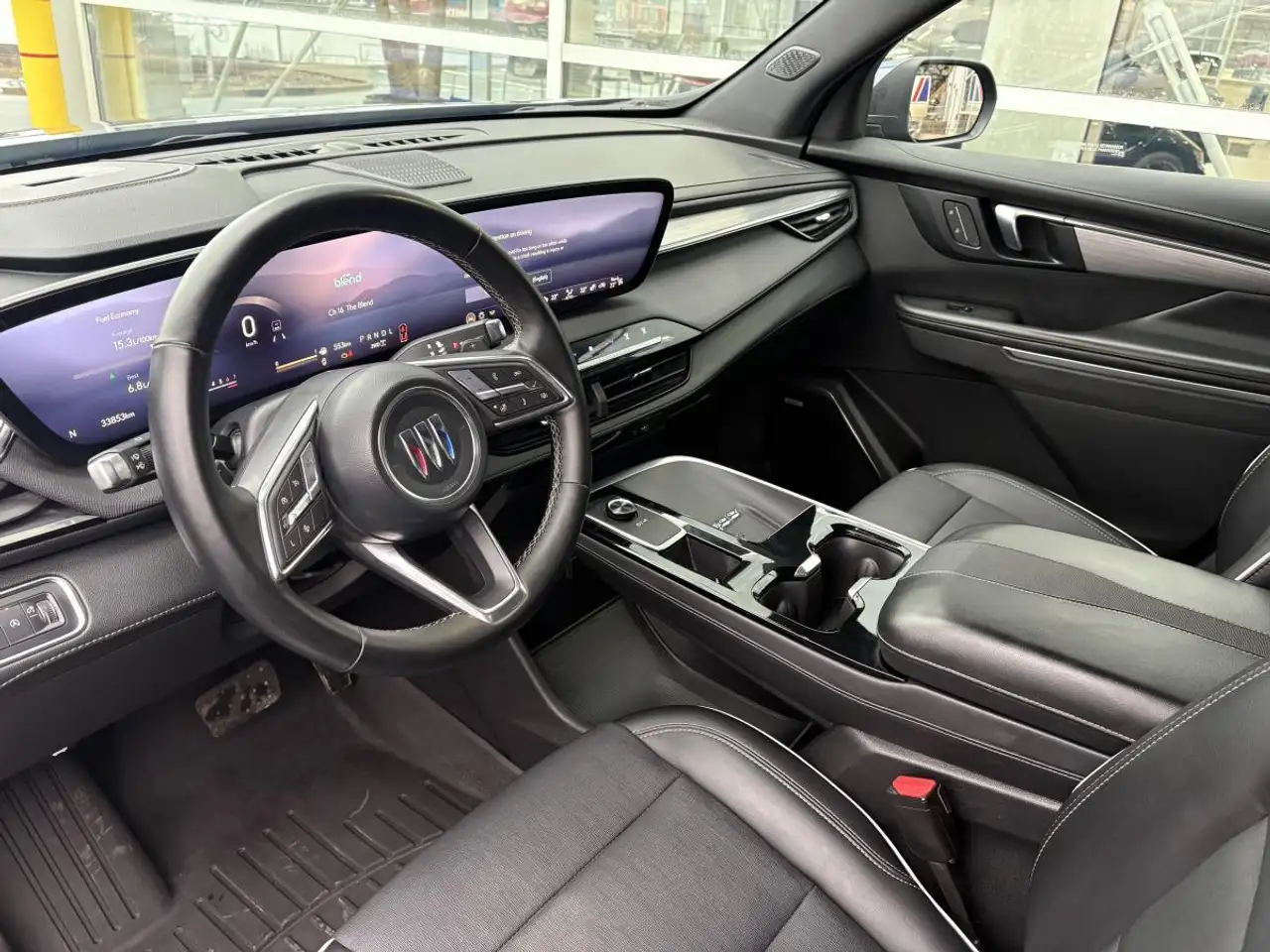 Buick Enclave снимка Buick Enclave