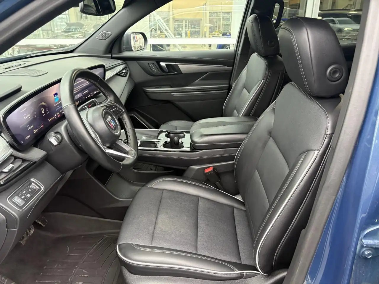 Buick Enclave снимка Buick Enclave