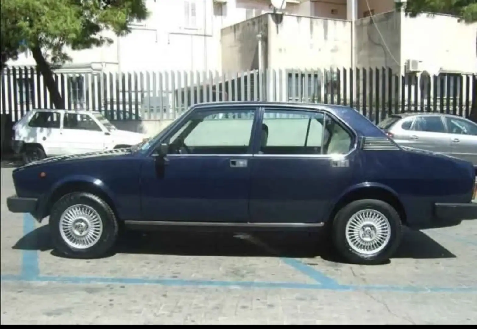 Alfa Romeo Alfetta 2.0 L - 2