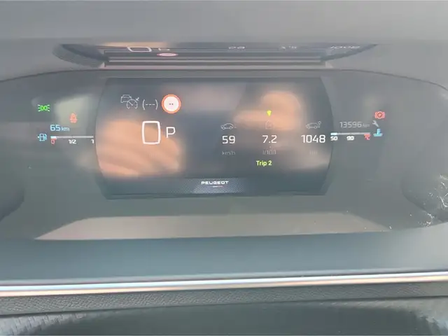 Peugeot 2008 view 15