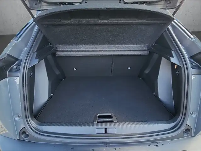 Peugeot 2008 view 7