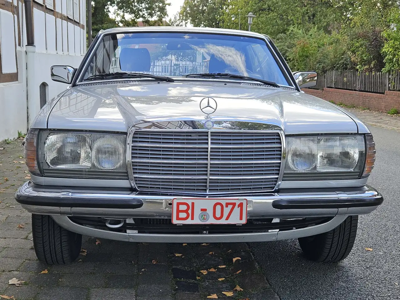 Mercedes-Benz 230, foto 5