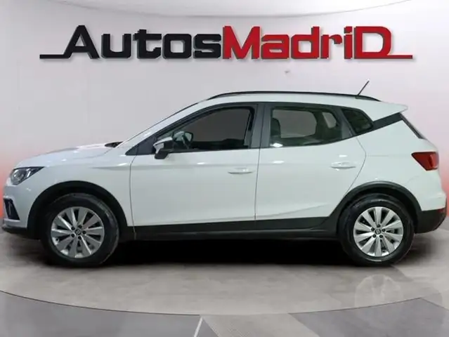 SEAT Arona view 4