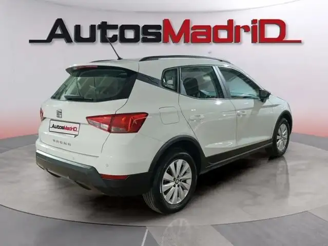 SEAT Arona view 8