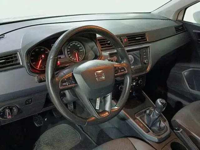 SEAT Arona view 10