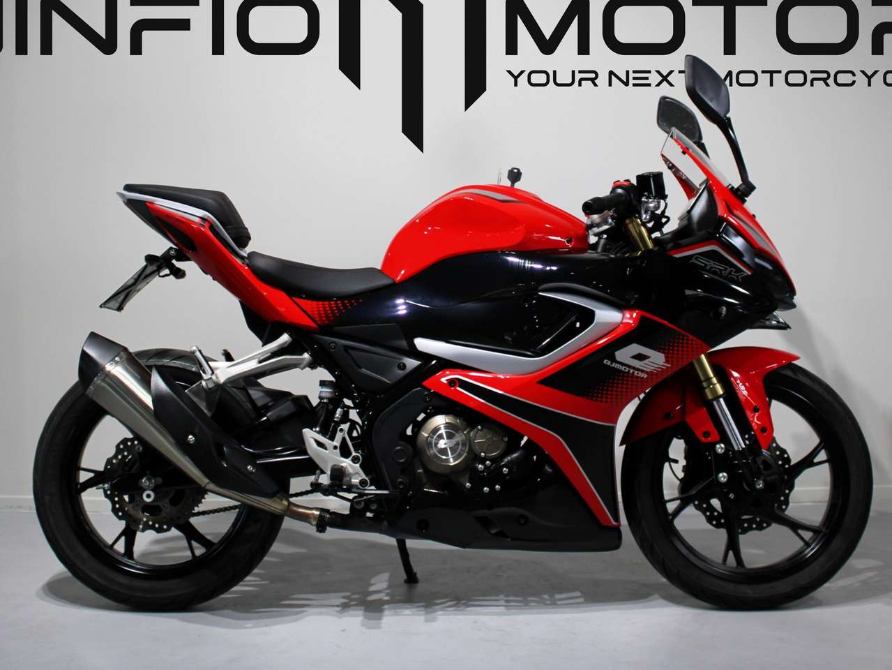QJ Motor SRK 125 R