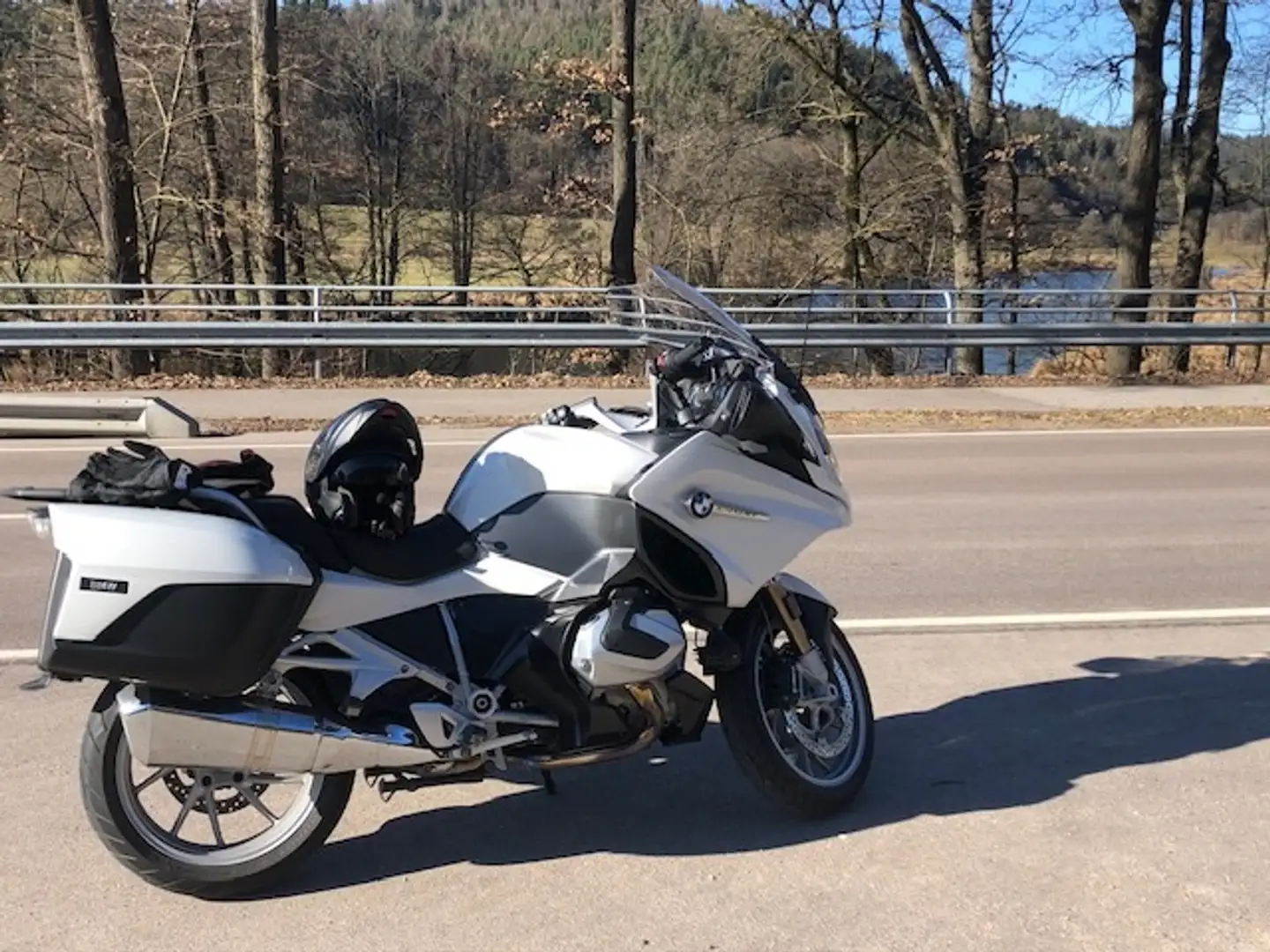 BMW R 1250 RT Weiß - 1