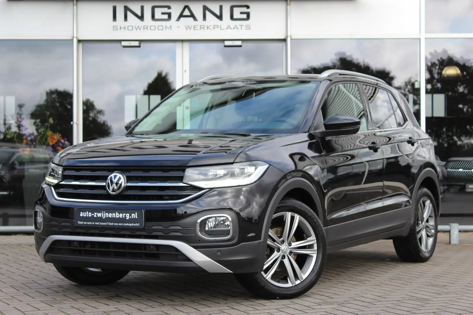 Volkswagen T-Cross 1.0 TSI Style | camera | trekhaak | navi Zwart - 1