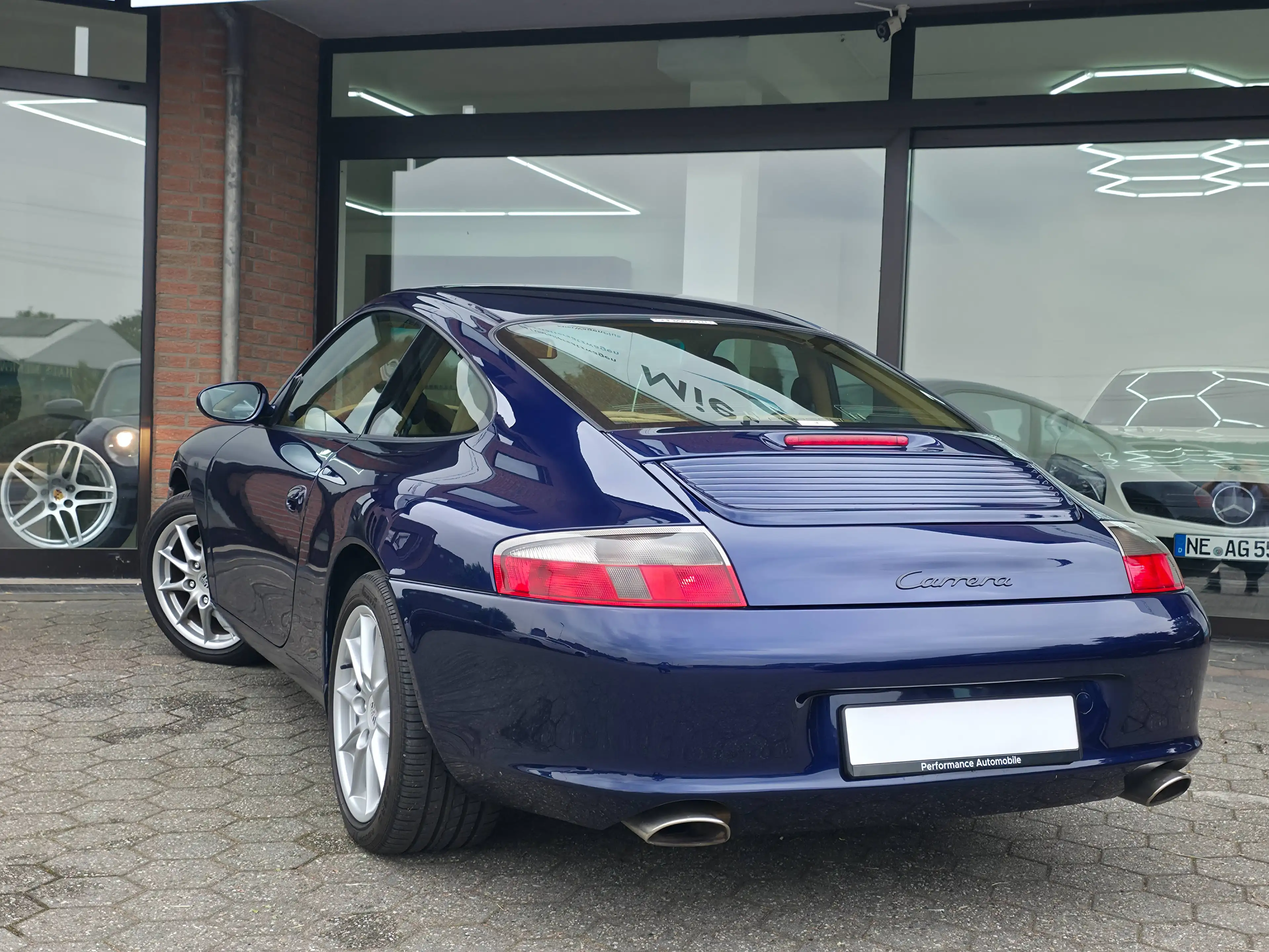 Porsche 911 911 Carrera — photo 6