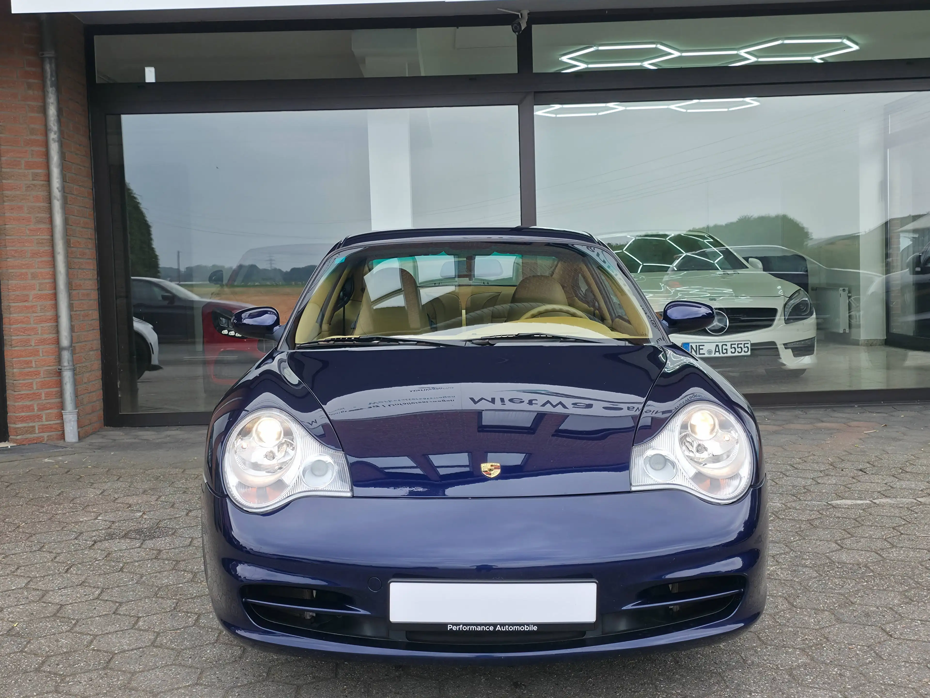 Porsche 911 911 Carrera — photo 2