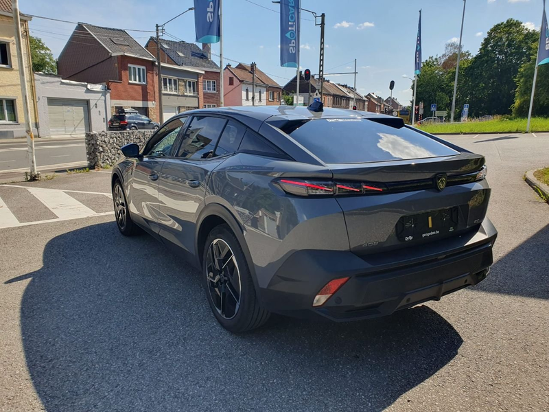 Peugeot 408 GT HYBRID 145 BOITE AUTOMATIQUE — photo 14