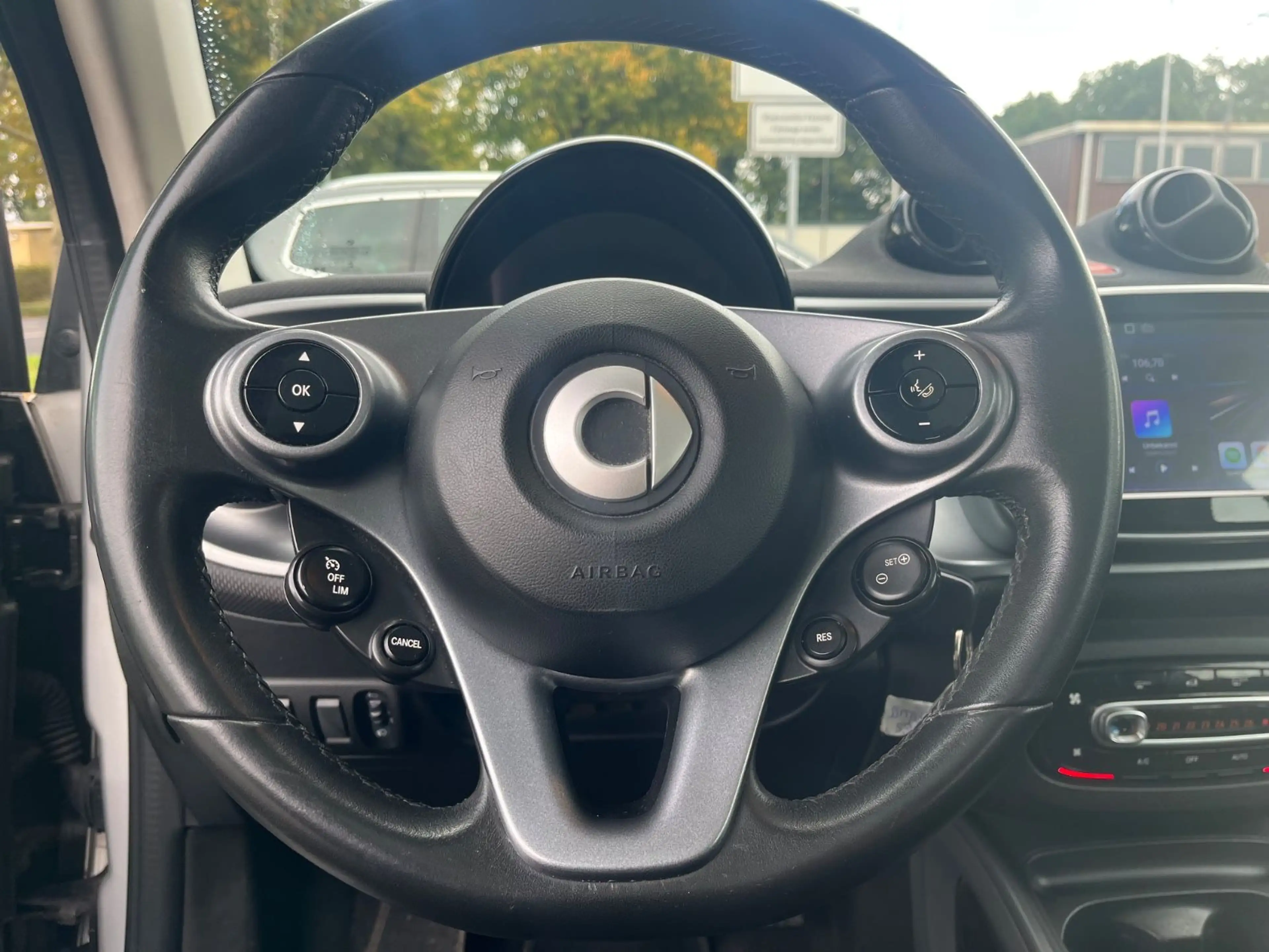 smart forTwo Passion 52 kW /Navi /Pano /Apple Car Play — photo 14
