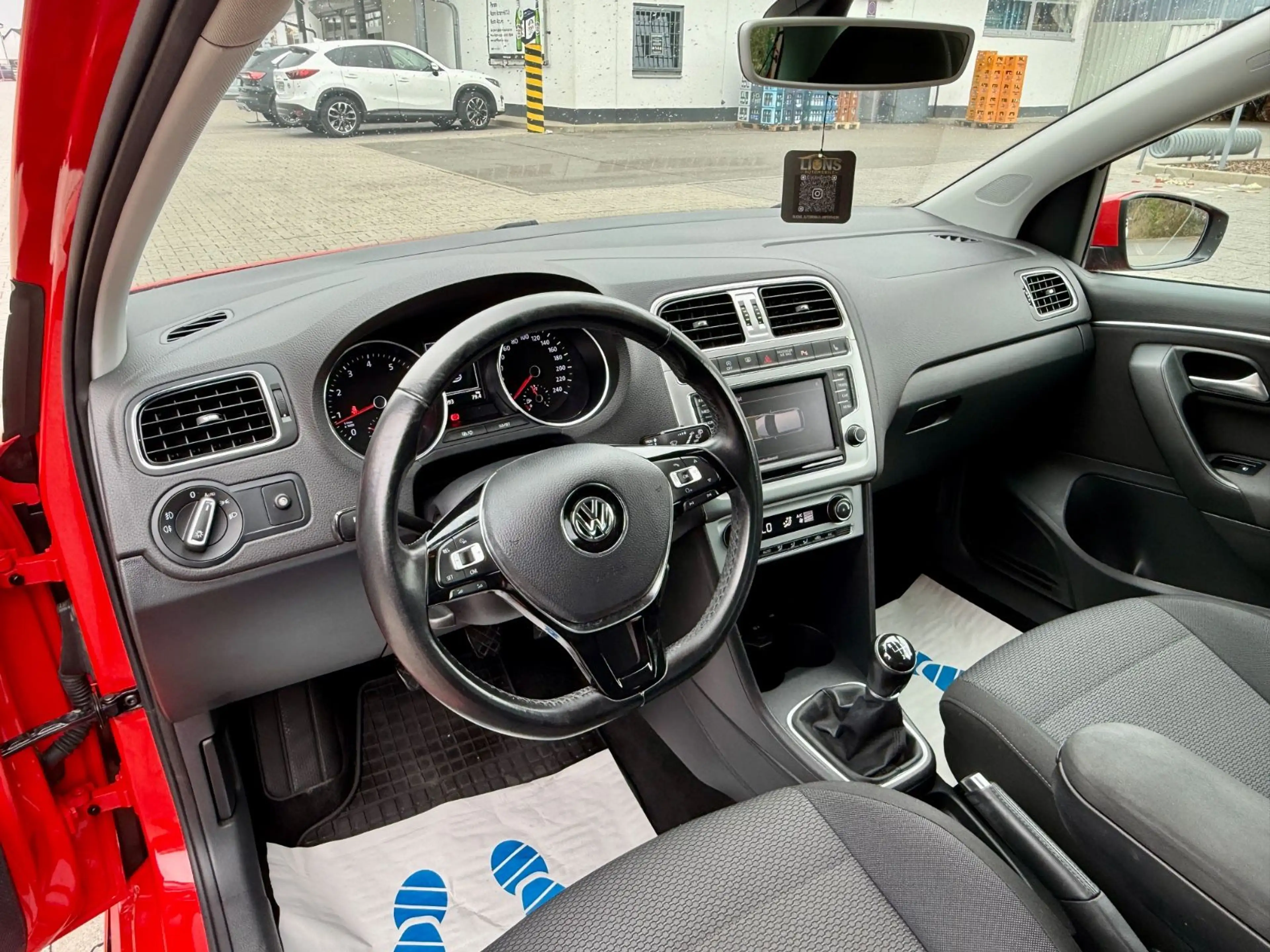 Volkswagen Polo V Highline/R-LINE/Start-Stopp/LED/KLIMA/PDC — photo 19