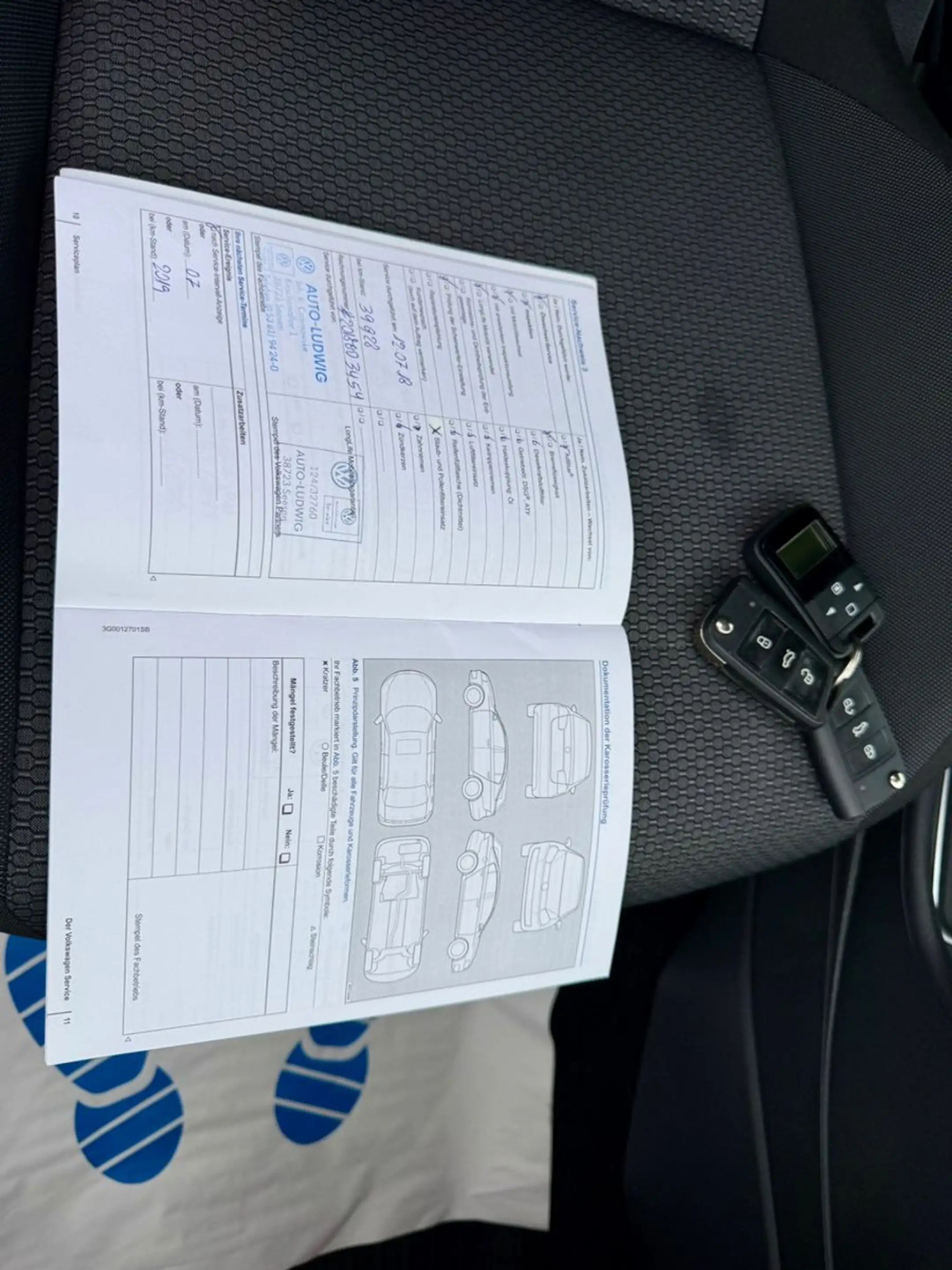 Volkswagen Polo V Highline/R-LINE/Start-Stopp/LED/KLIMA/PDC — photo 35