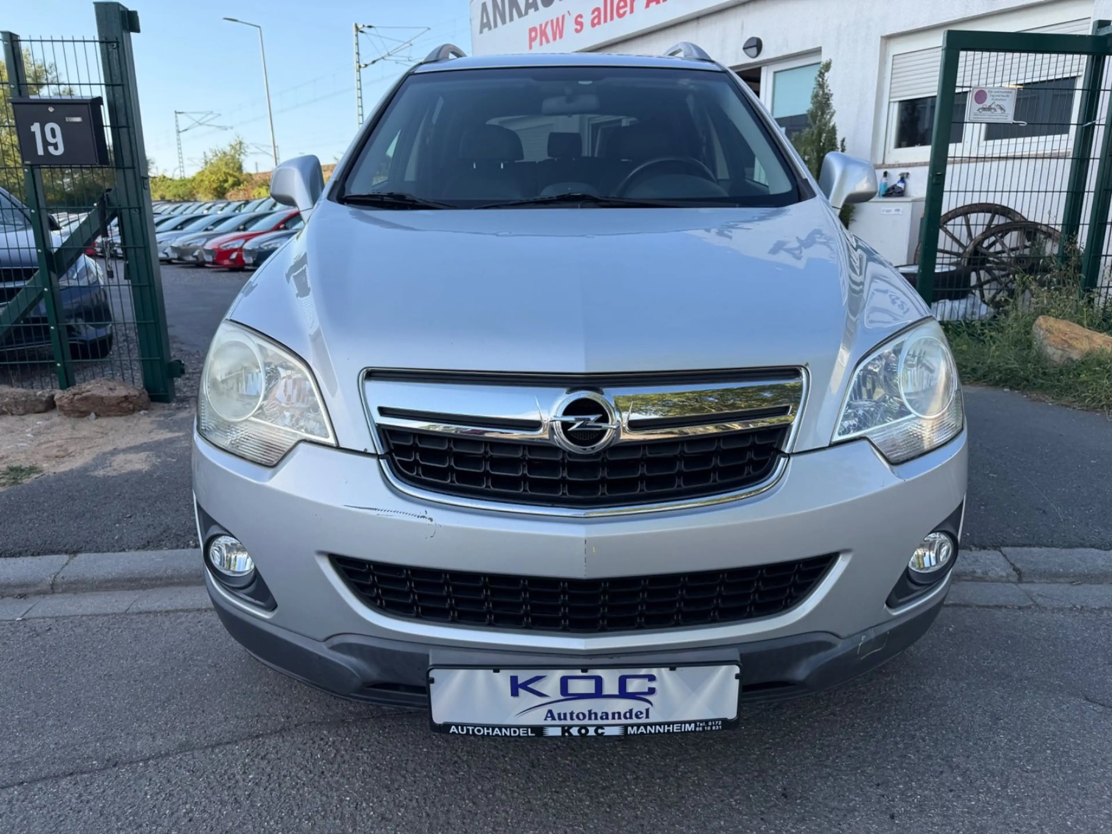 Opel Antara Design Edition 4x4 / 1. Hand — photo 3