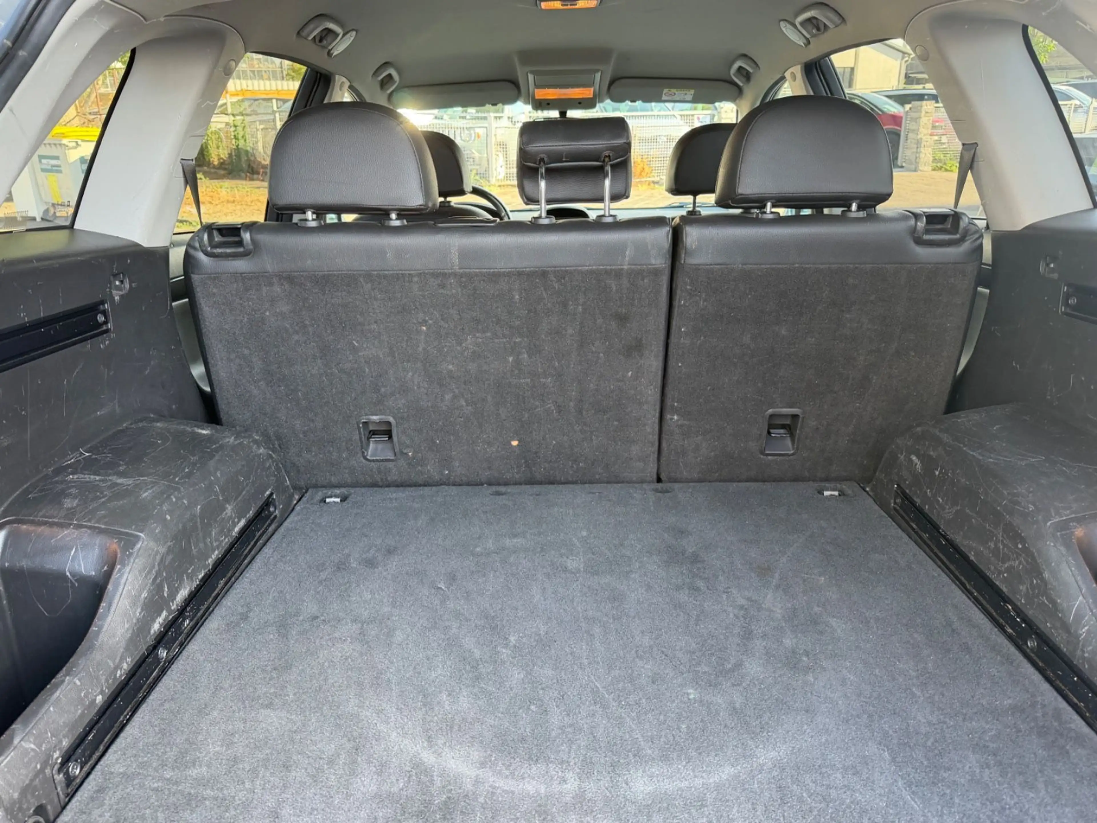 Opel Antara Design Edition 4x4 / 1. Hand — photo 12