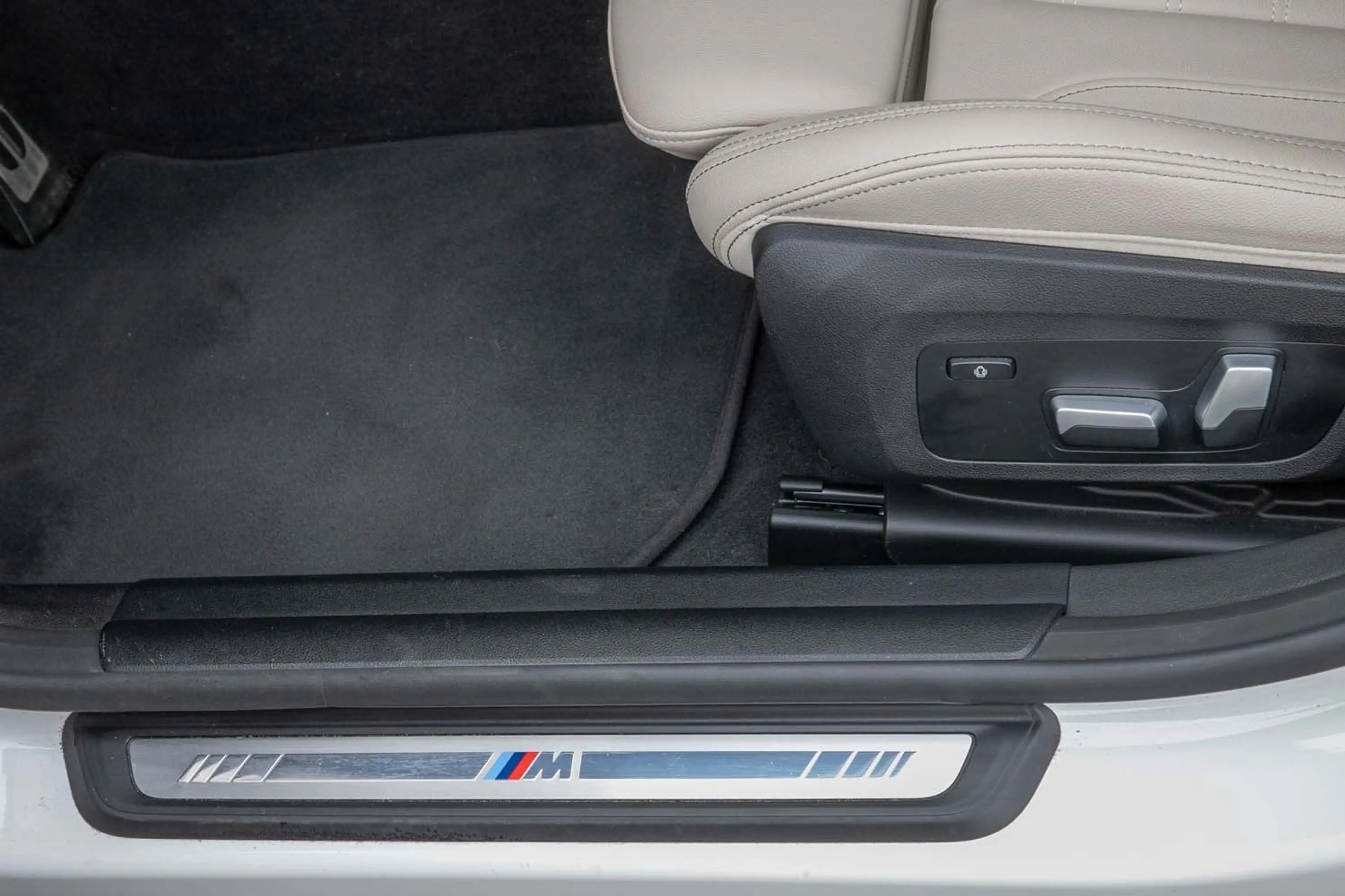 BMW 440 M440i xDrive Gran Coupé Glasdach HUD Laser H/K — photo 12