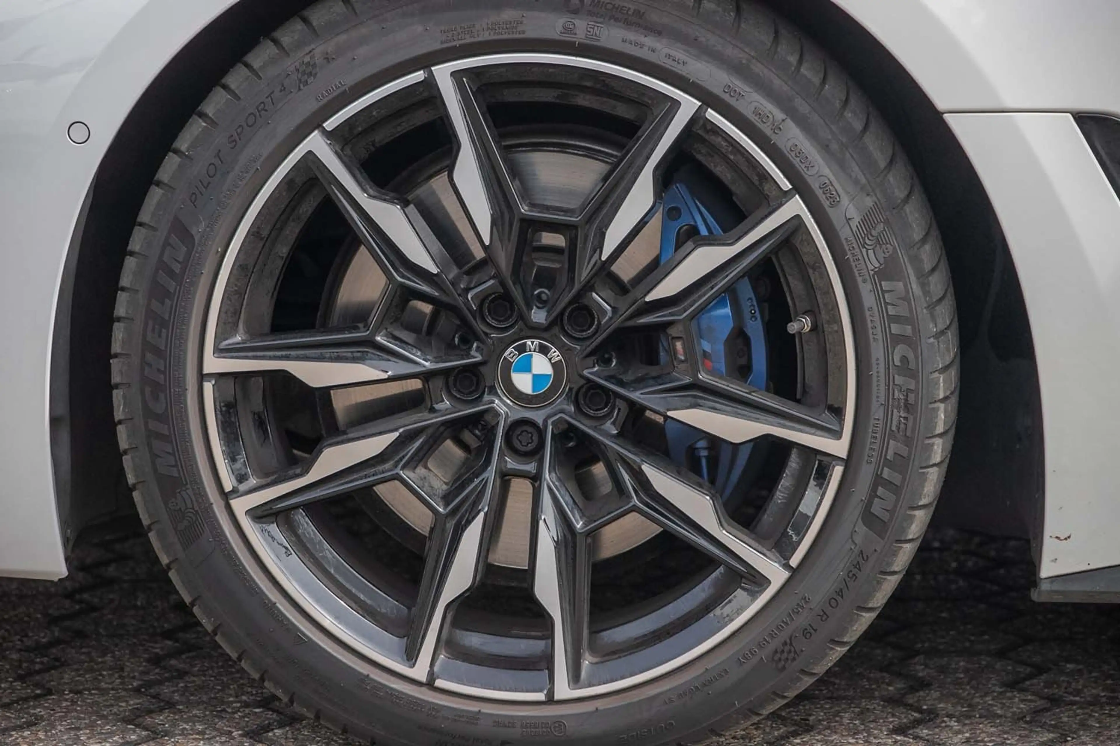 BMW 440 M440i xDrive Gran Coupé Glasdach HUD Laser H/K — photo 6
