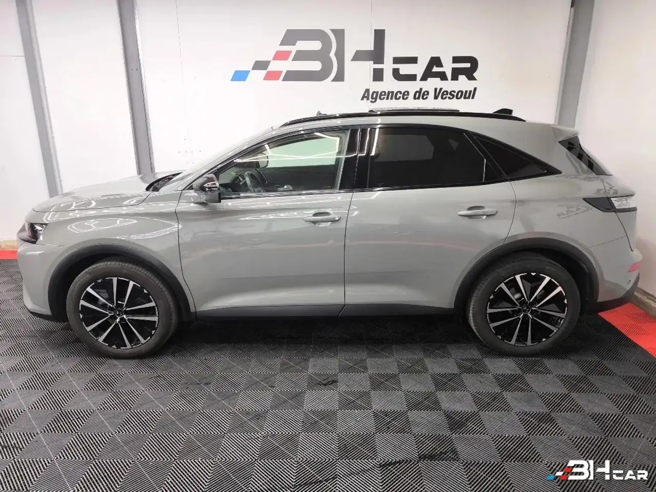 DS Automobiles DS 7 2024