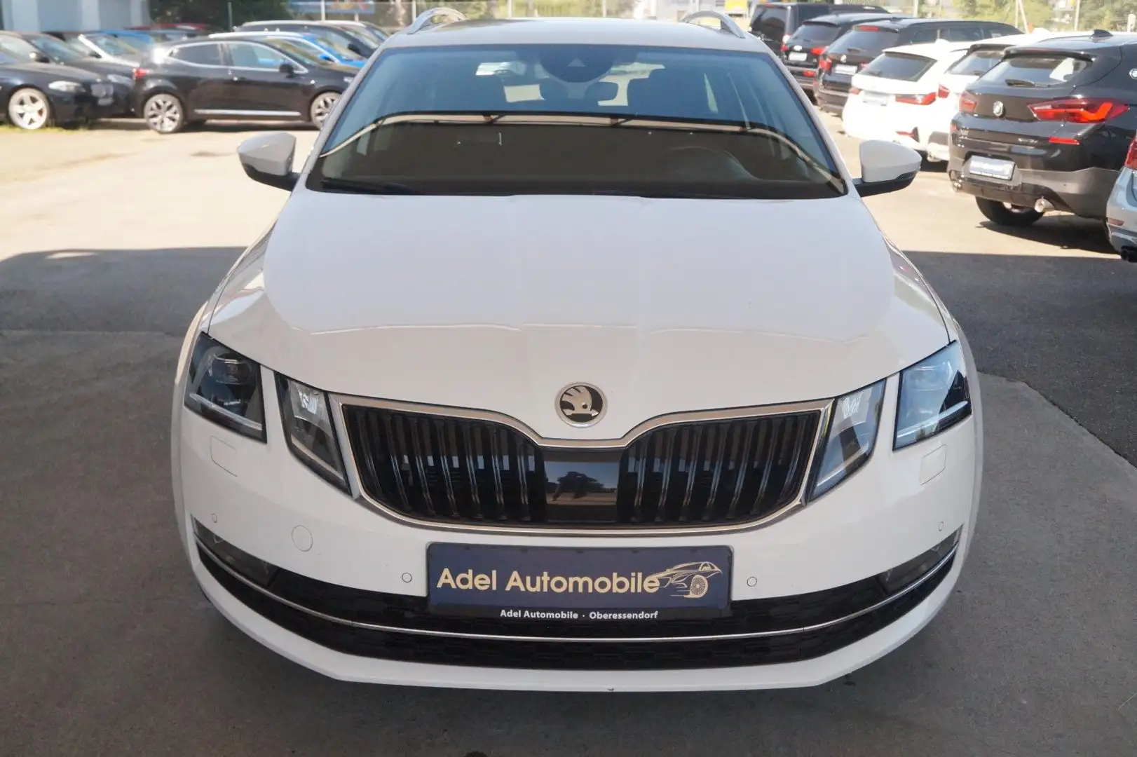 Skoda Octavia 1.6 TDI Combi  Style Limited TDI Weiß - 2