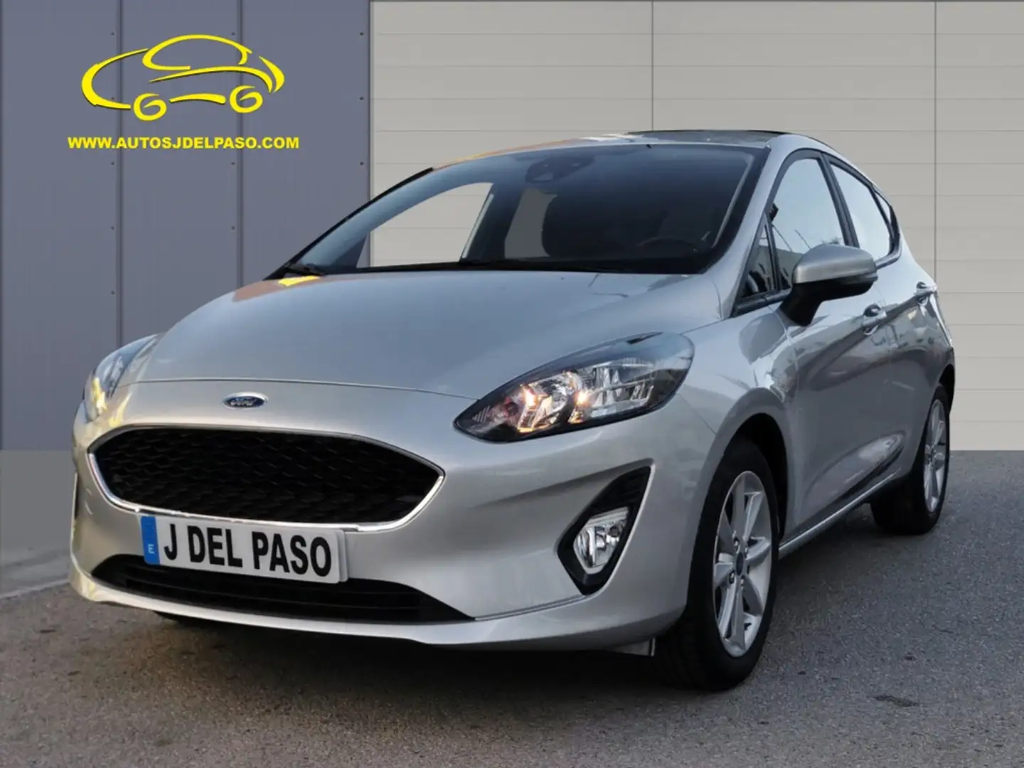 Ford Fiesta 1.1 Ti-VCT Trend Plateado - 1