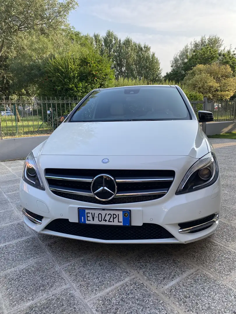 Mercedes-Benz B 200 cdi Premium auto - 1