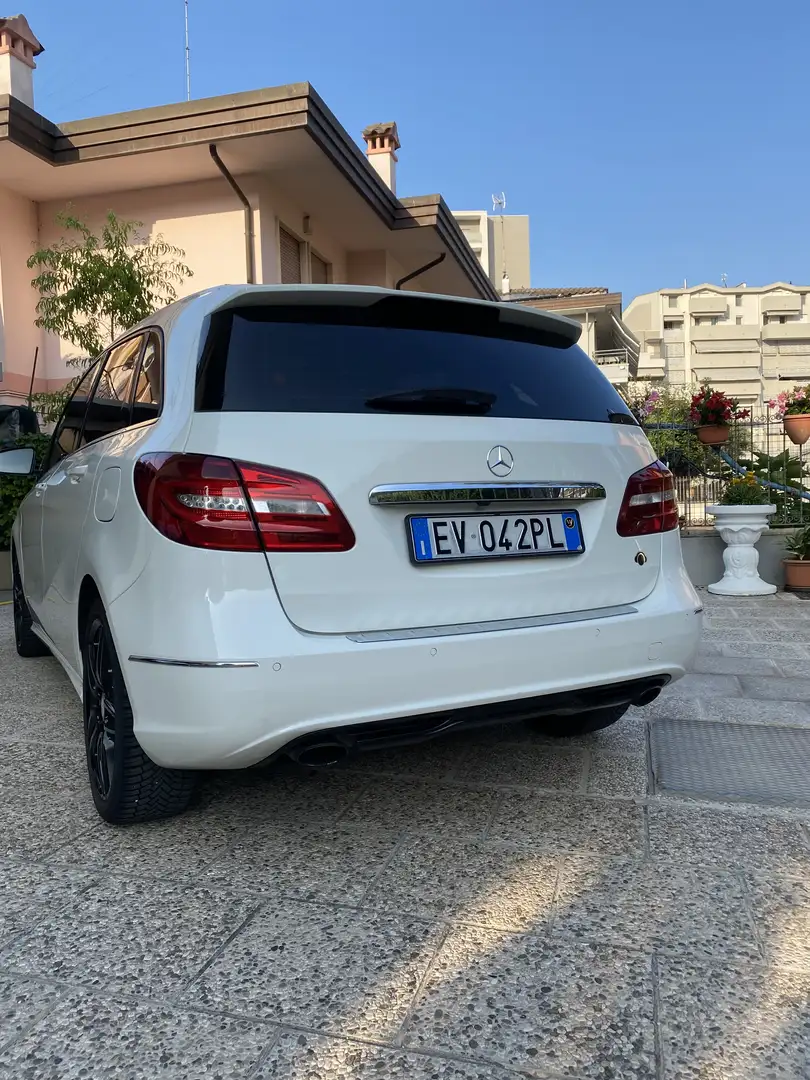 Mercedes-Benz B 200 cdi Premium auto - 2