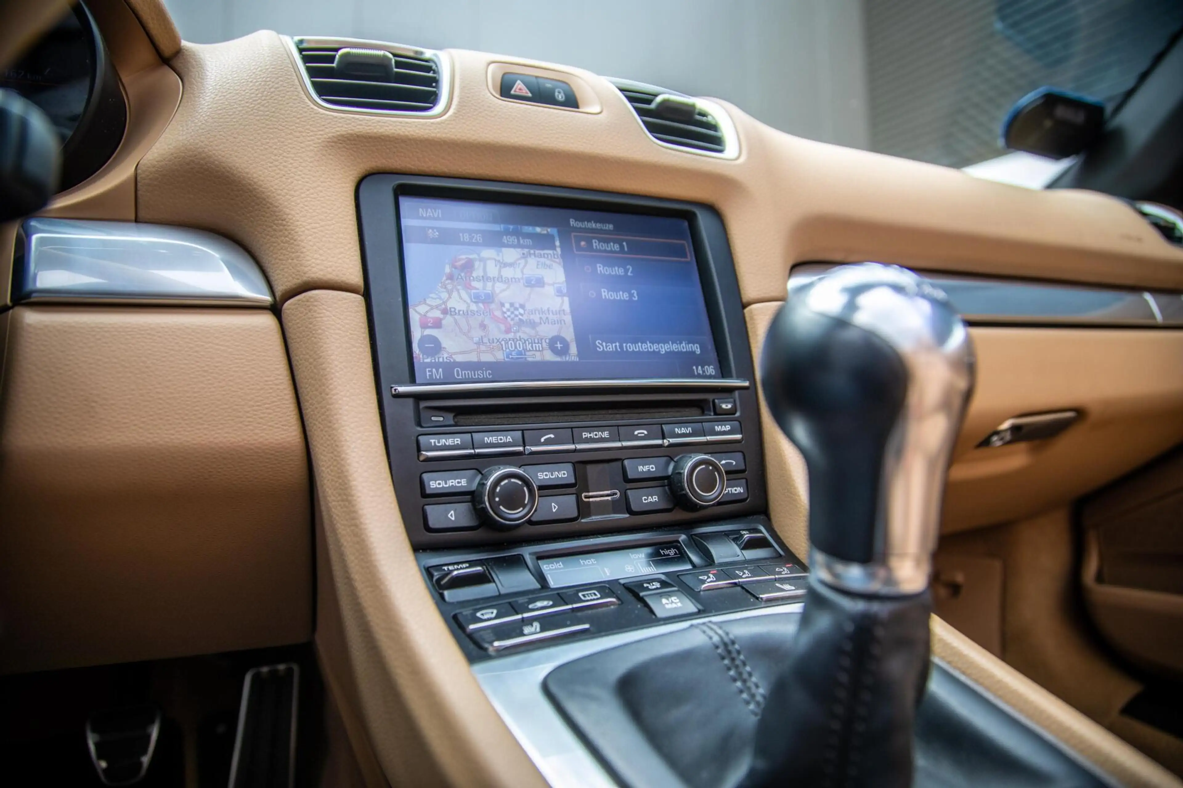 Porsche Boxster 2.7 — photo 12