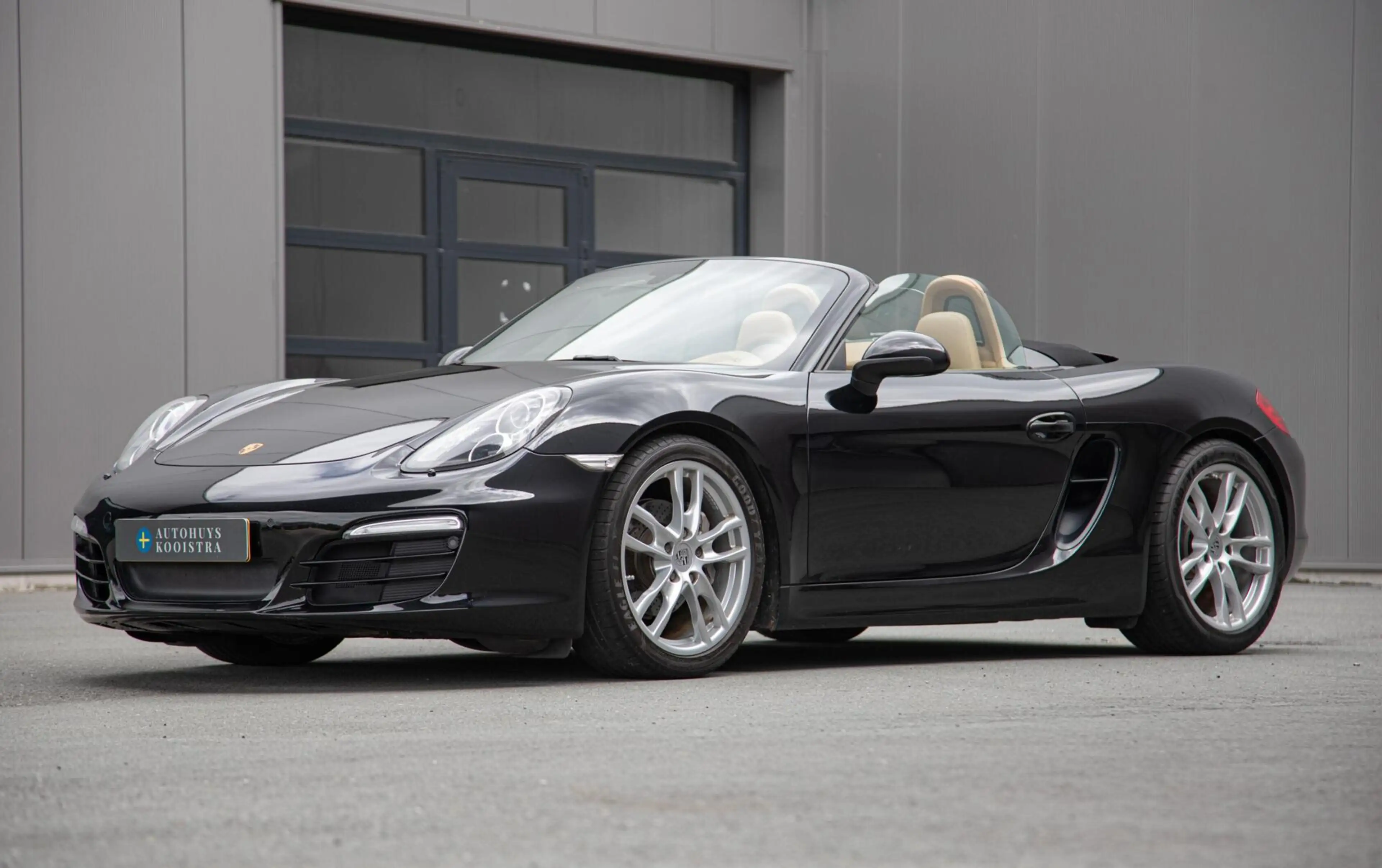 Porsche Boxster 2.7 — photo 4