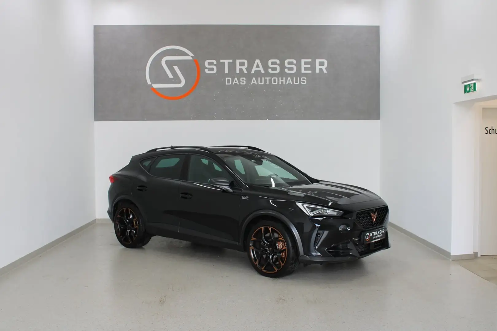 CUPRA Formentor VZ5 2.5 TSI 390 PS DSG 4Drive Schwarz - 1