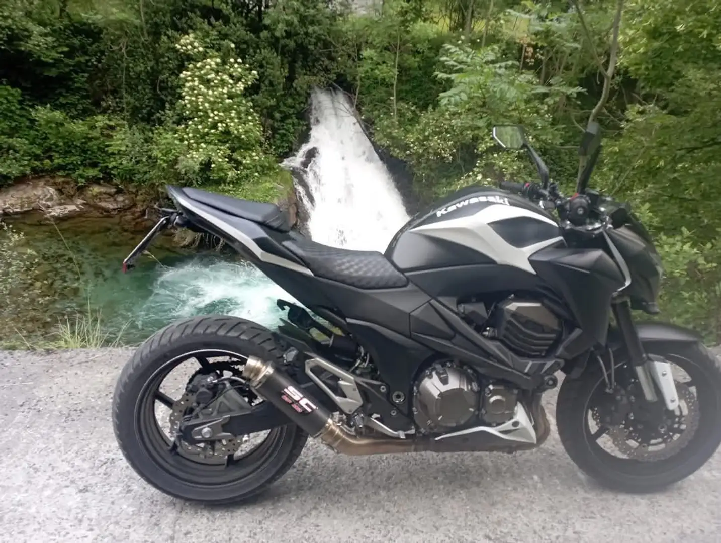 Kawasaki Z 800 abs Белый - 2