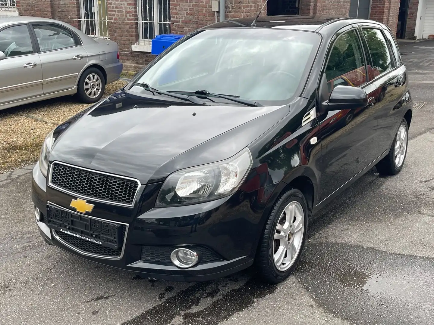 Chevrolet Aveo Schrägheck LT Schwarz - 2