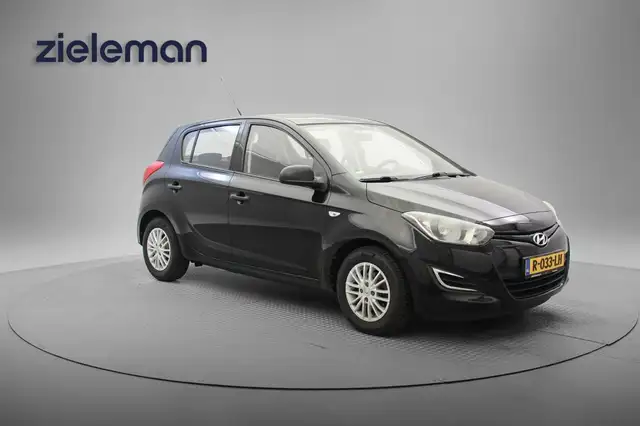 Hyundai i20 1.2i First Edition 5 Deurs - Airco, Lichtmetalen V