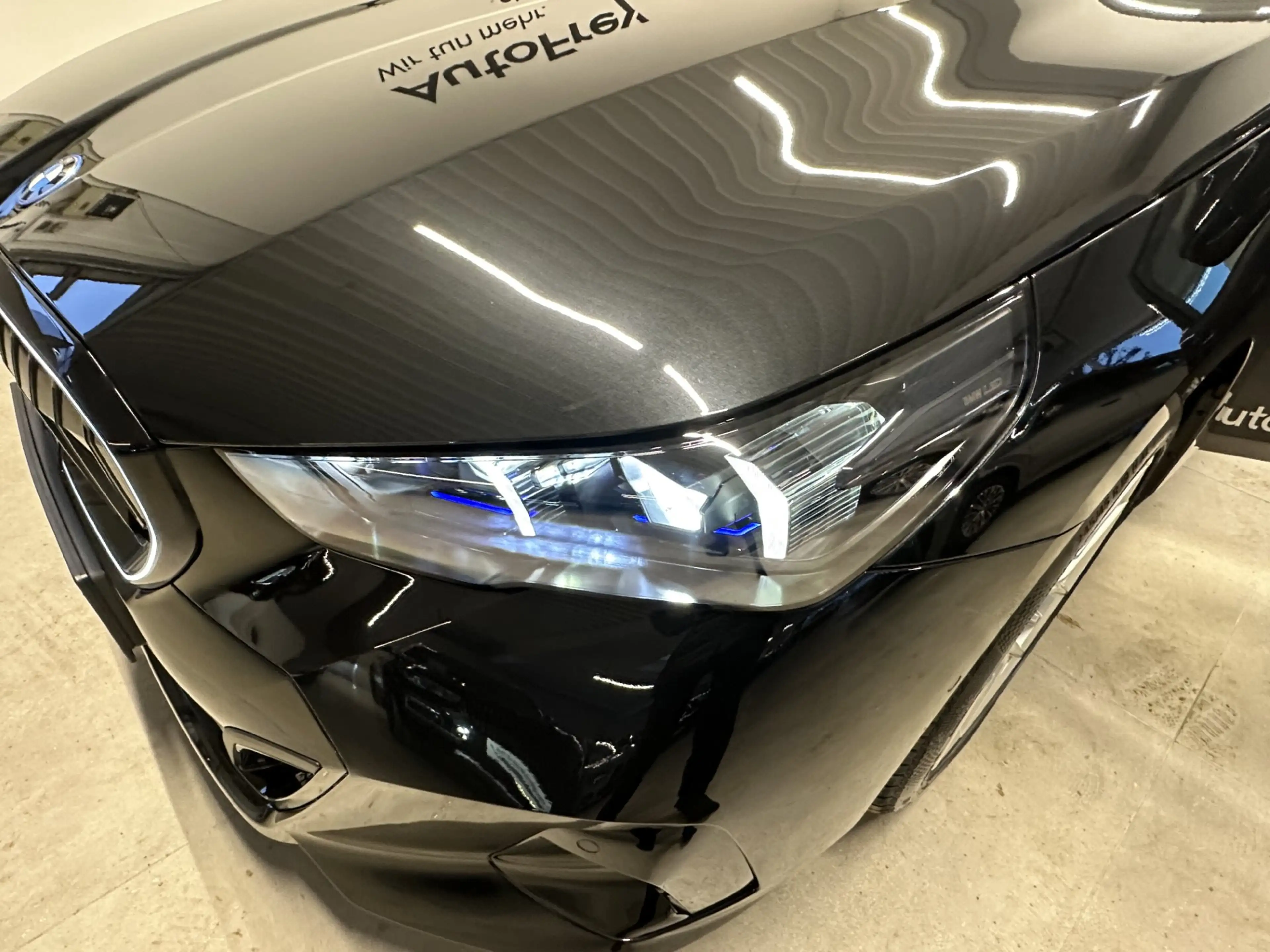 BMW 550 e xDrive — photo 5