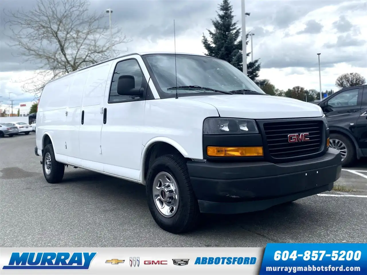 2022 GMC Savana