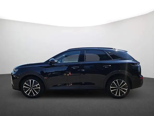 DS Automobiles DS 7 Crossback view 5