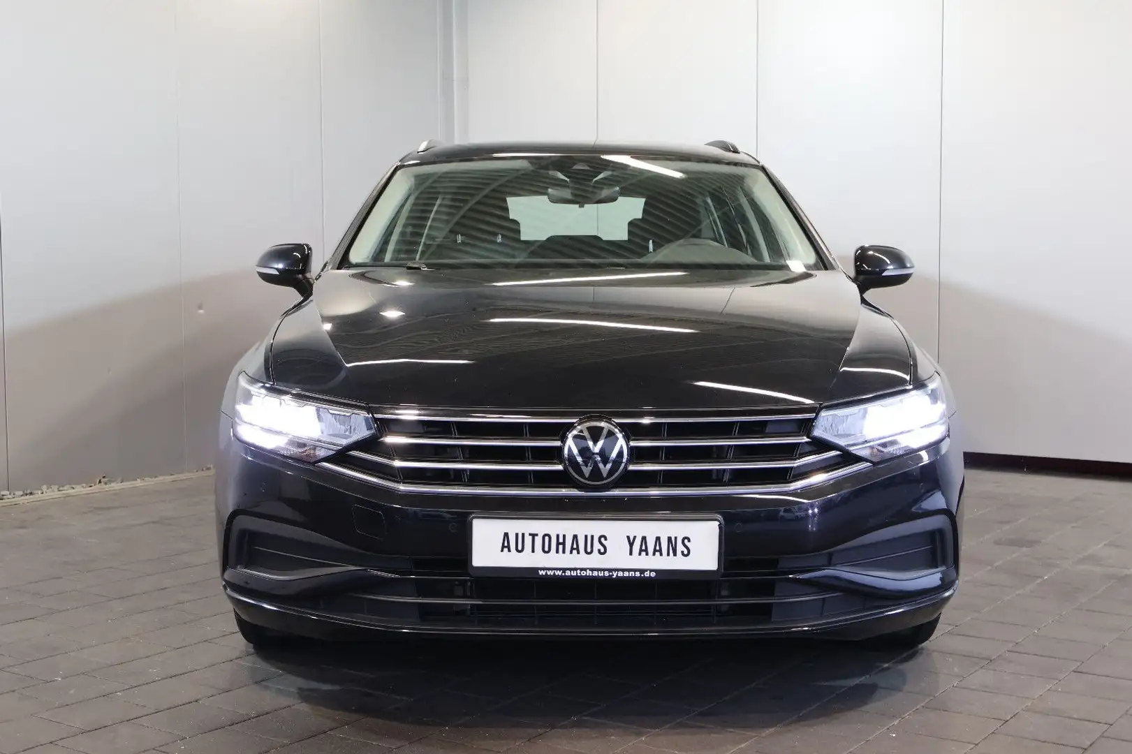 Volkswagen Passat Variant Passat Var. 2.0 TDI ACC+LED+CARPLAY Noir - 2