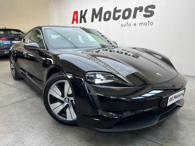 Porsche Taycan 4S