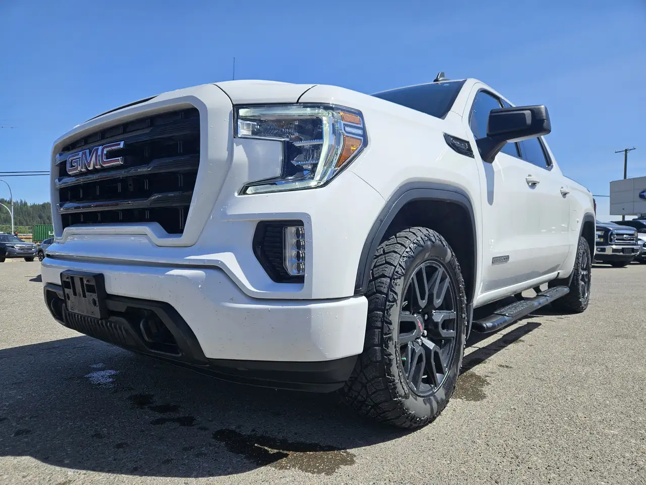 GMC Sierra 1500 снимка GMC Sierra 1500