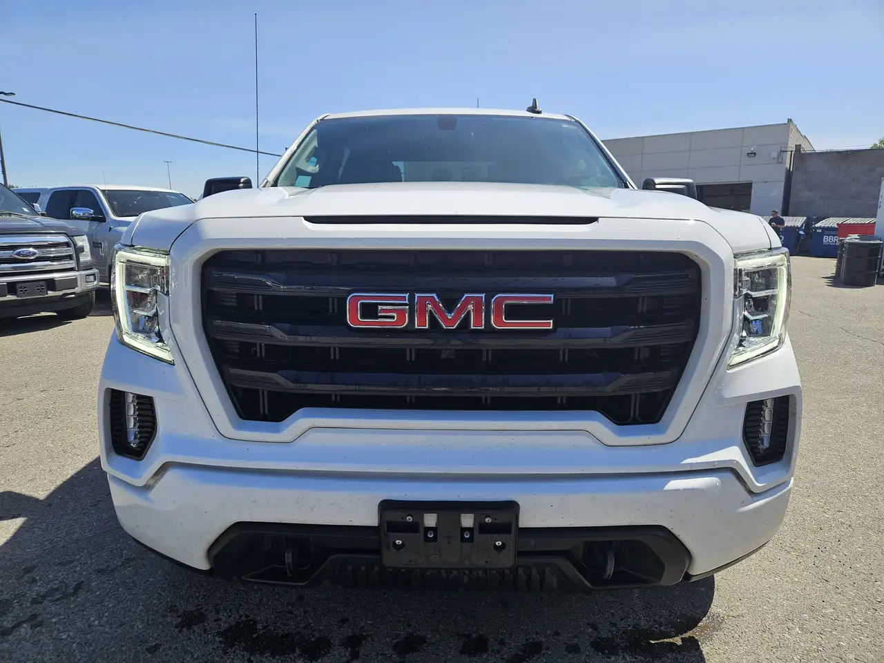 GMC Sierra 1500 снимка GMC Sierra 1500