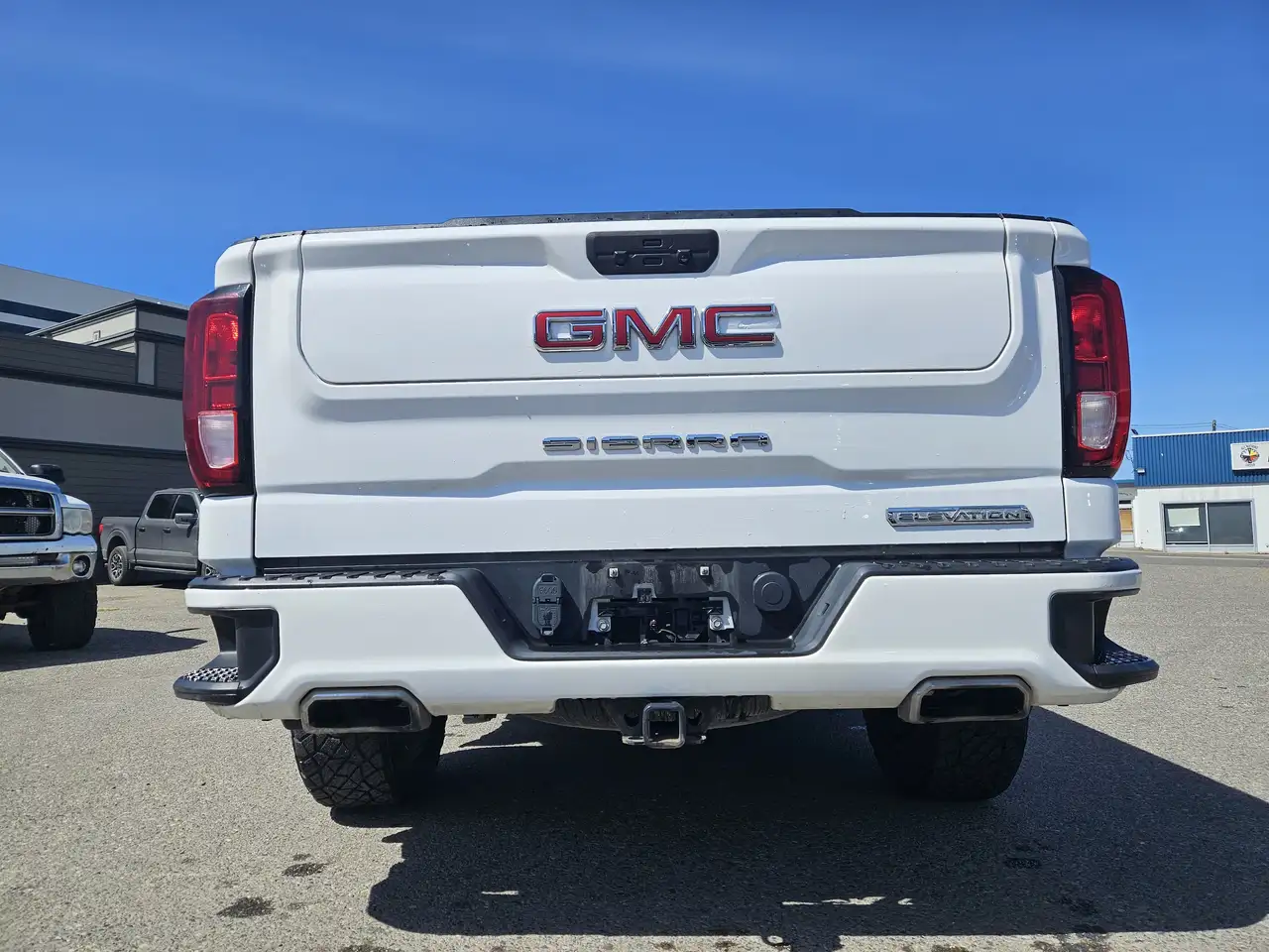 GMC Sierra 1500 снимка GMC Sierra 1500