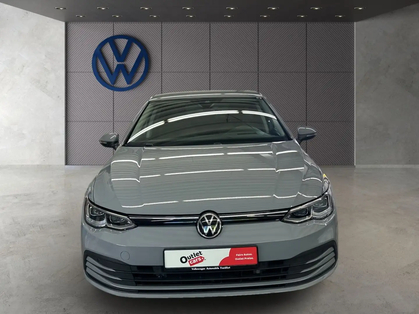 Volkswagen Golf VIII 1.5 eTSI DSG Life IQ.Light Navi "Front Grijs - 2
