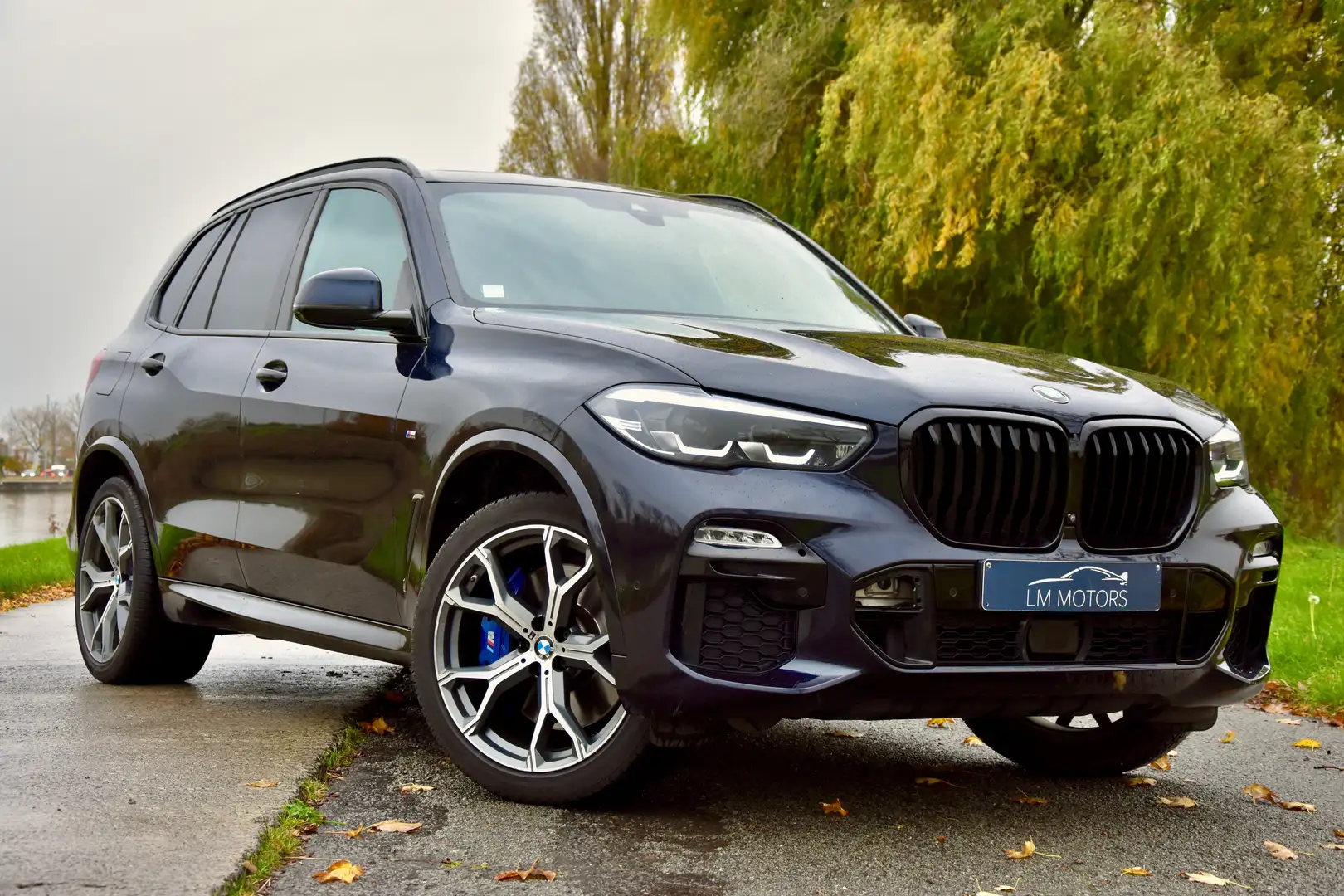 BMW X5 X5 xDrive30d **M-PACK** LICHTE VRACHT Noir - 1
