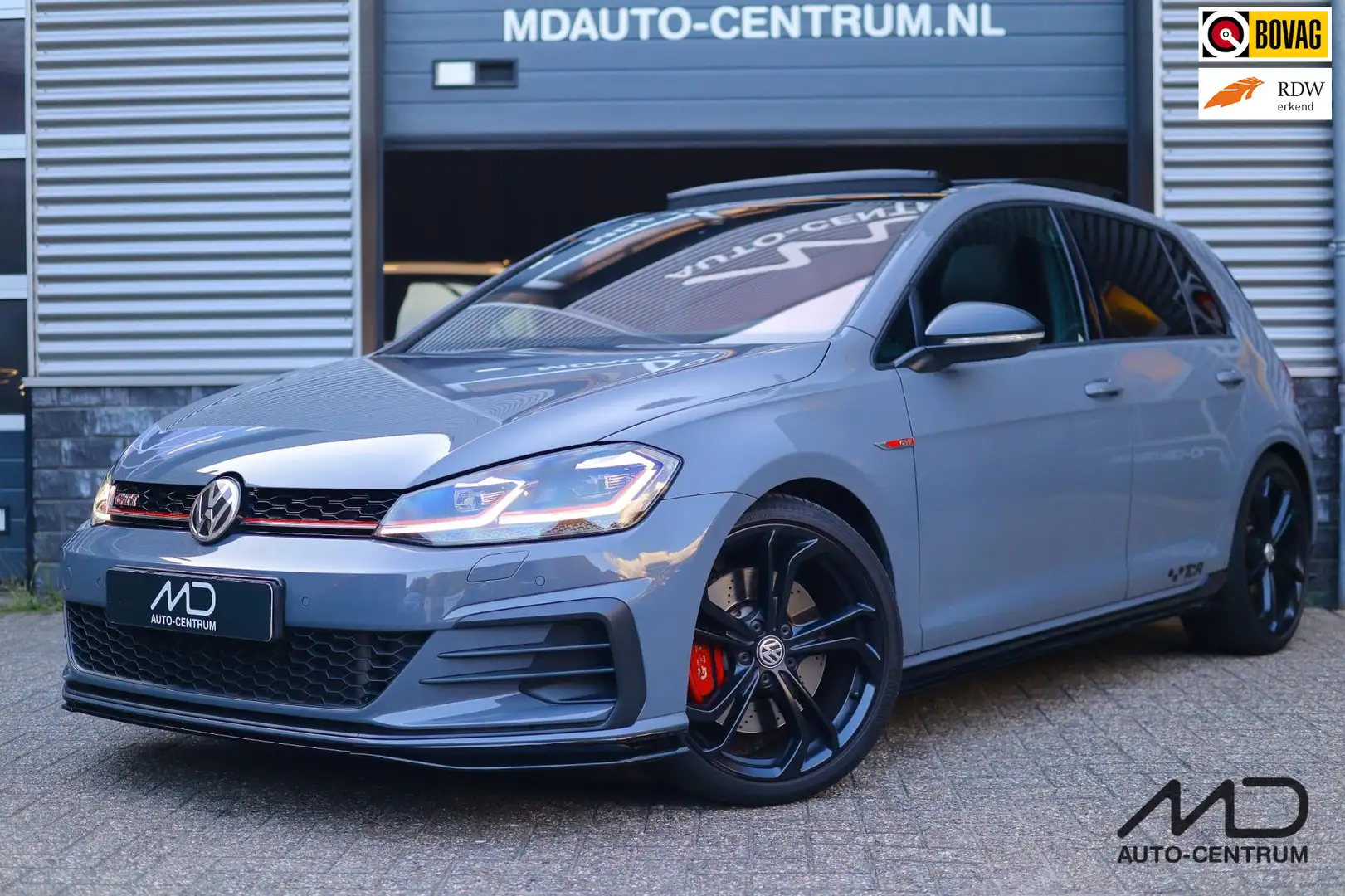Volkswagen Golf GTI 2.0 TCR| 290pk| Pano| DCC| Full Options Grijs - 1
