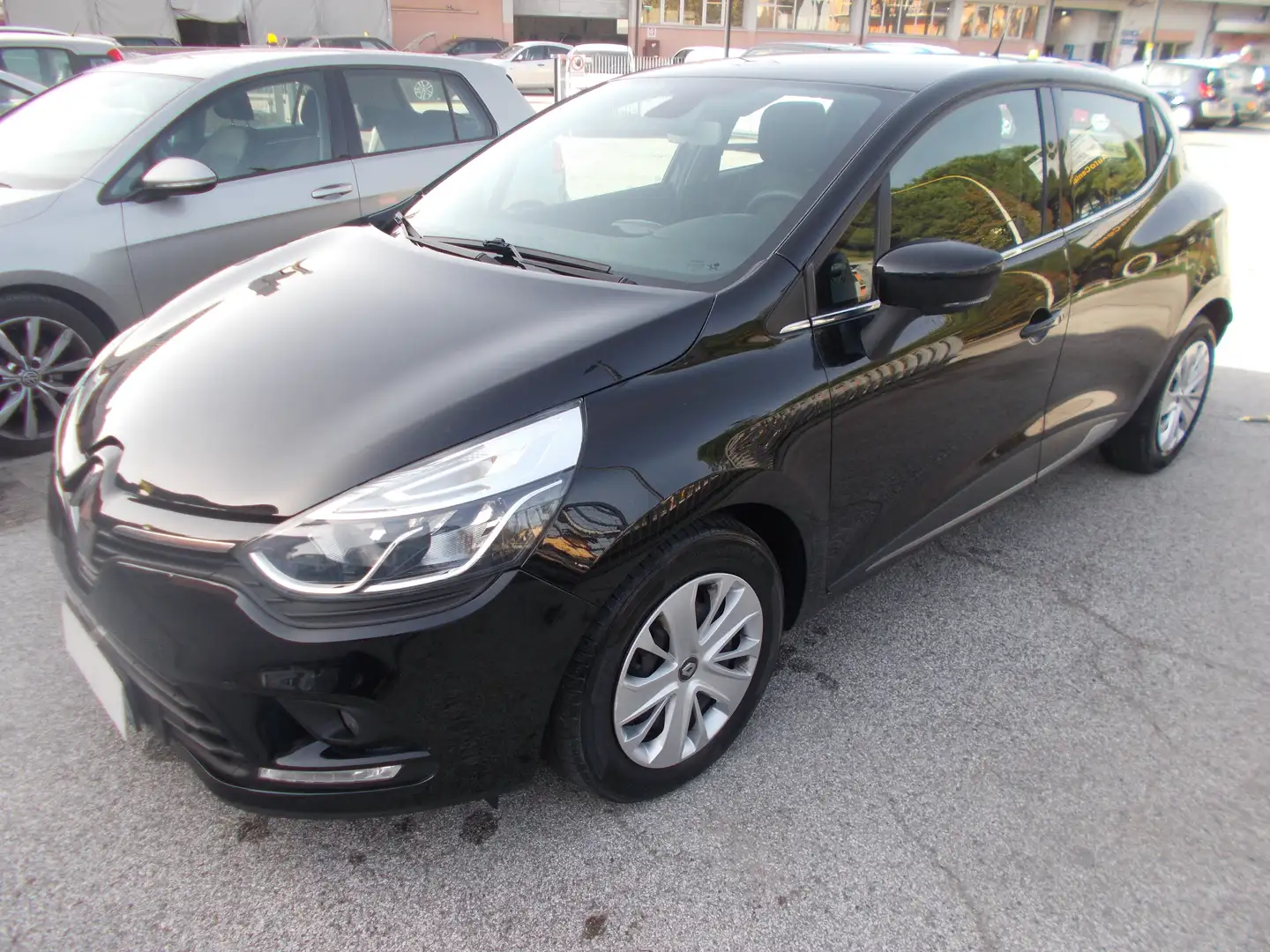 Renault Clio 1.5 dci energy Zen NAVI UniProp. OK NEOPATENTATI Nero - 1